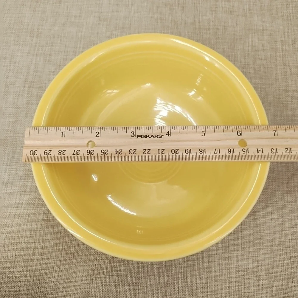 Fiesta Retired Sunflower Yellow Classic Rim Cereal Bowl 6 7/8